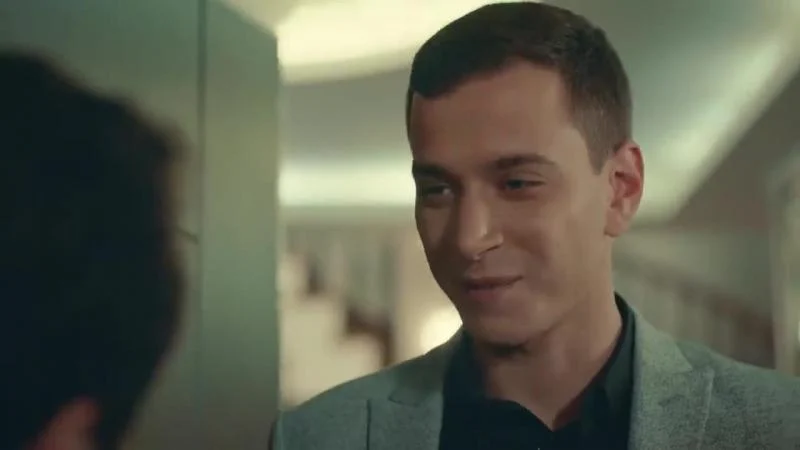 Кадры из сериала Пятно 3 серия 1 сезон (2019)